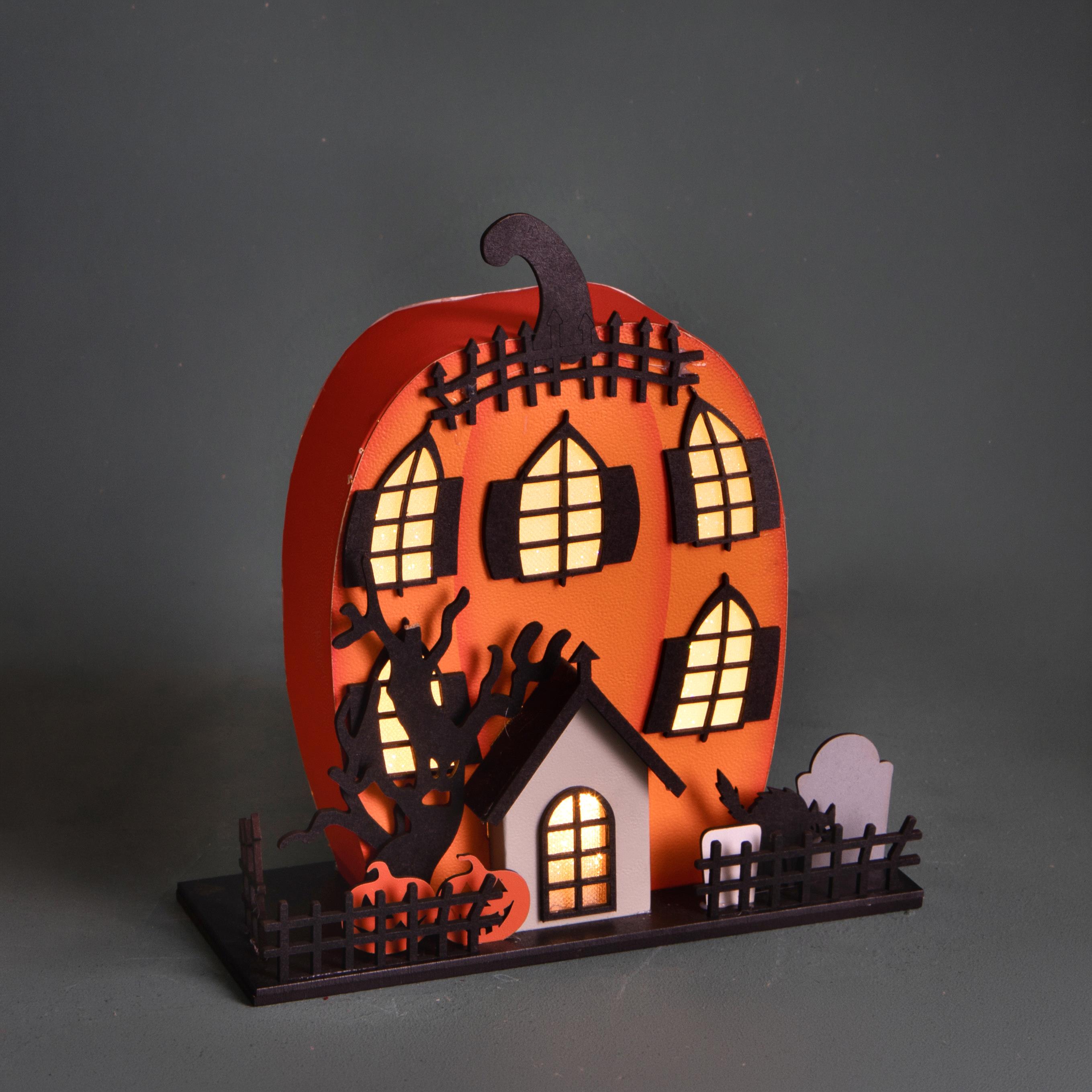 CASETTA ZUCCA 22.5 CM C/LUCI