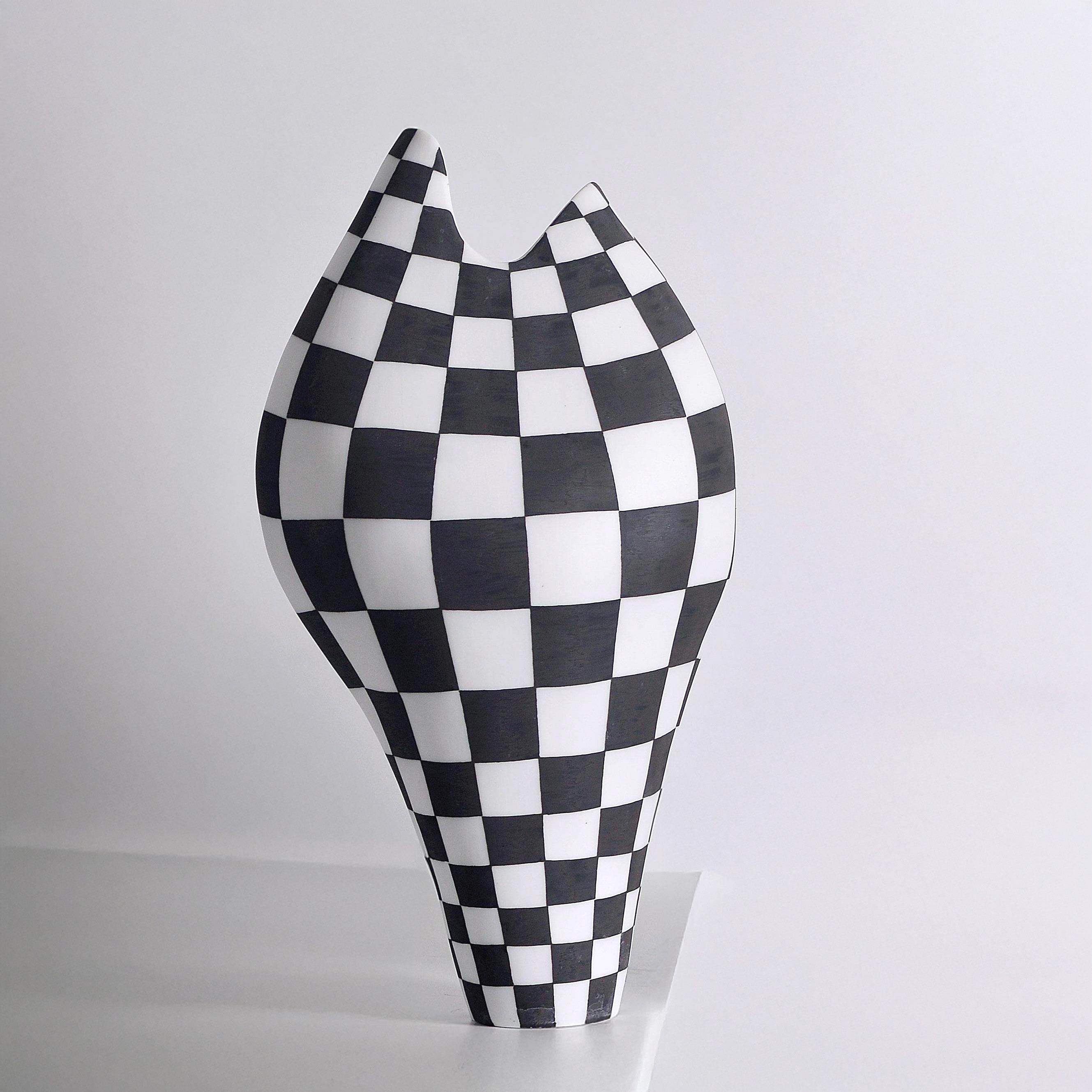 VASO 28,5XH.54,5 CM C/SCACCHI