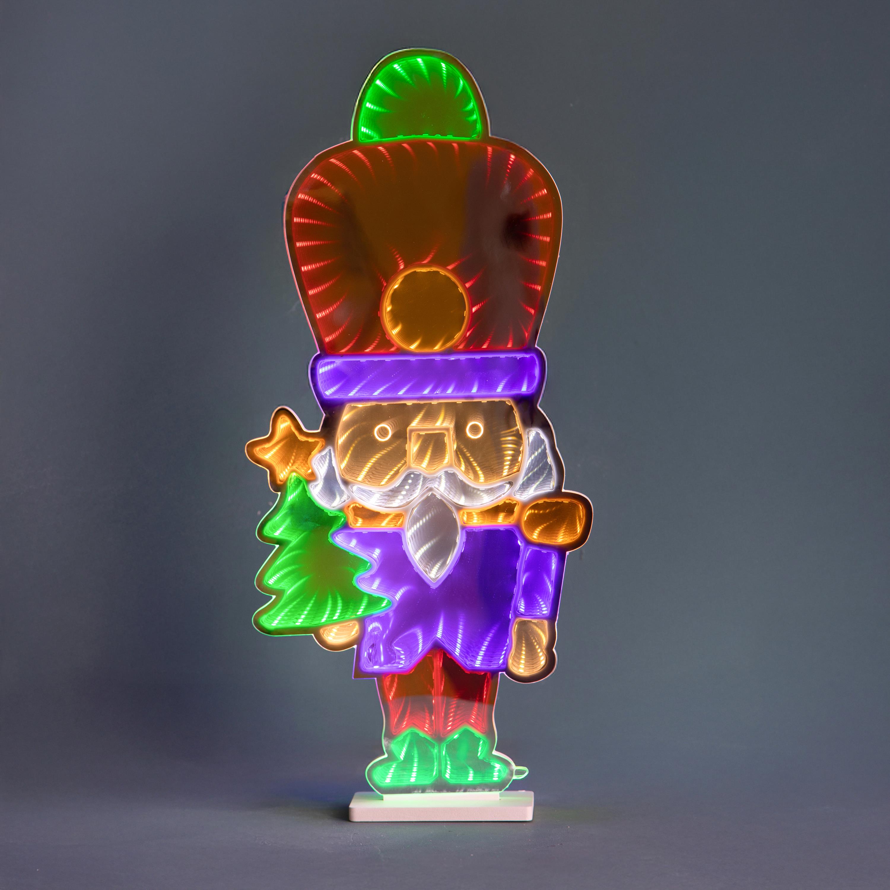 SCHIACCIANOCI 23XH.50 CM 283 LED USO INT